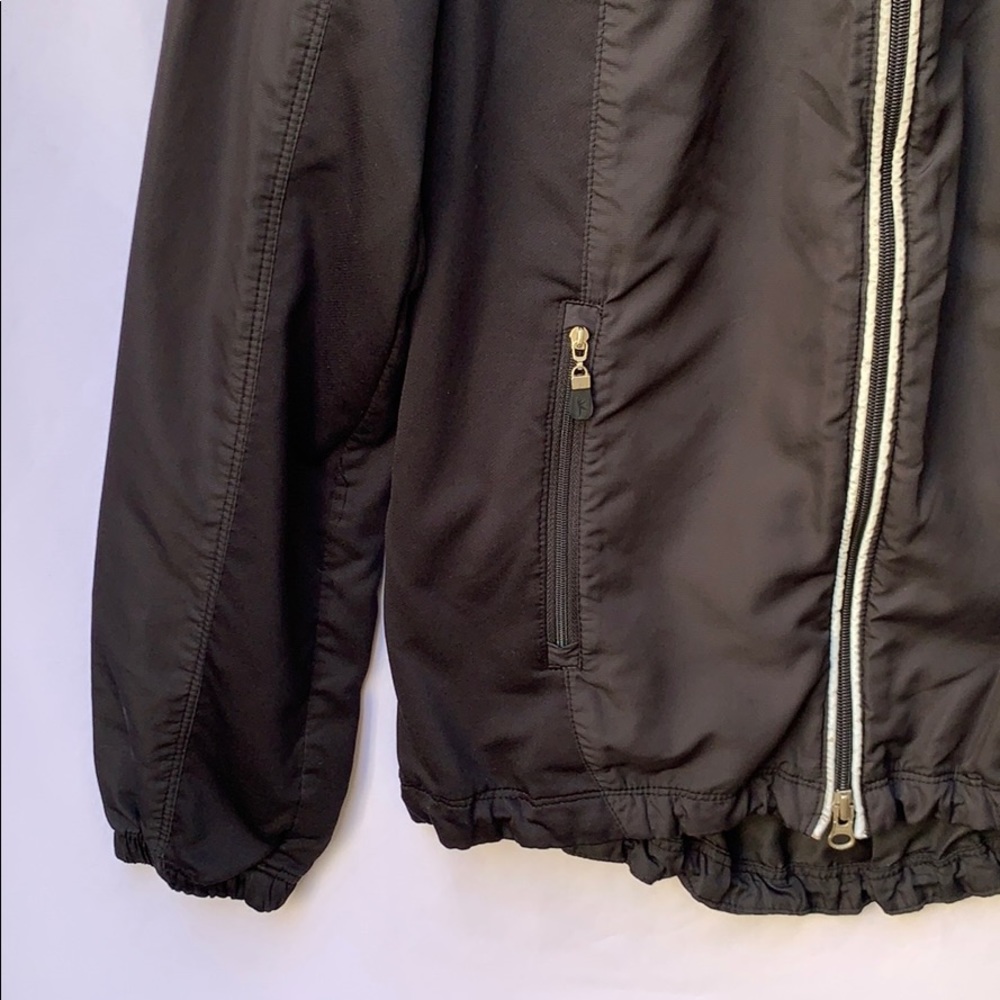 Wind Breaker Jacket - Picture 3 of 11